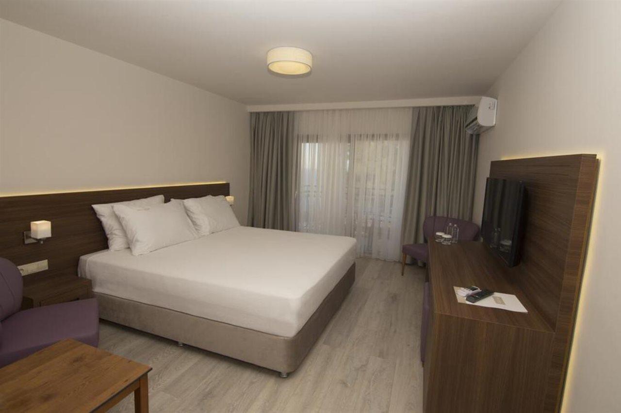 Neopol Hotel Kusadasi Bagian luar foto