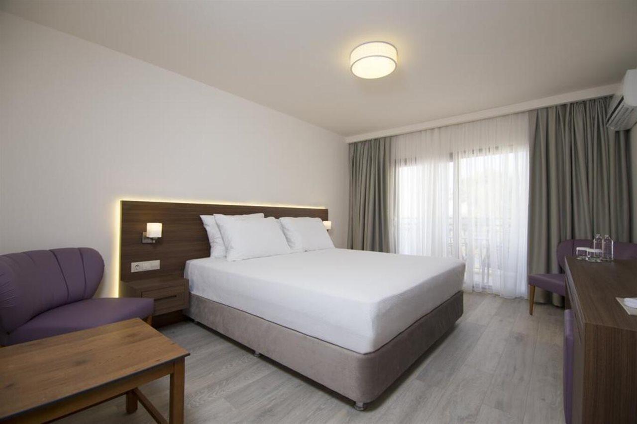 Neopol Hotel Kusadasi Bagian luar foto
