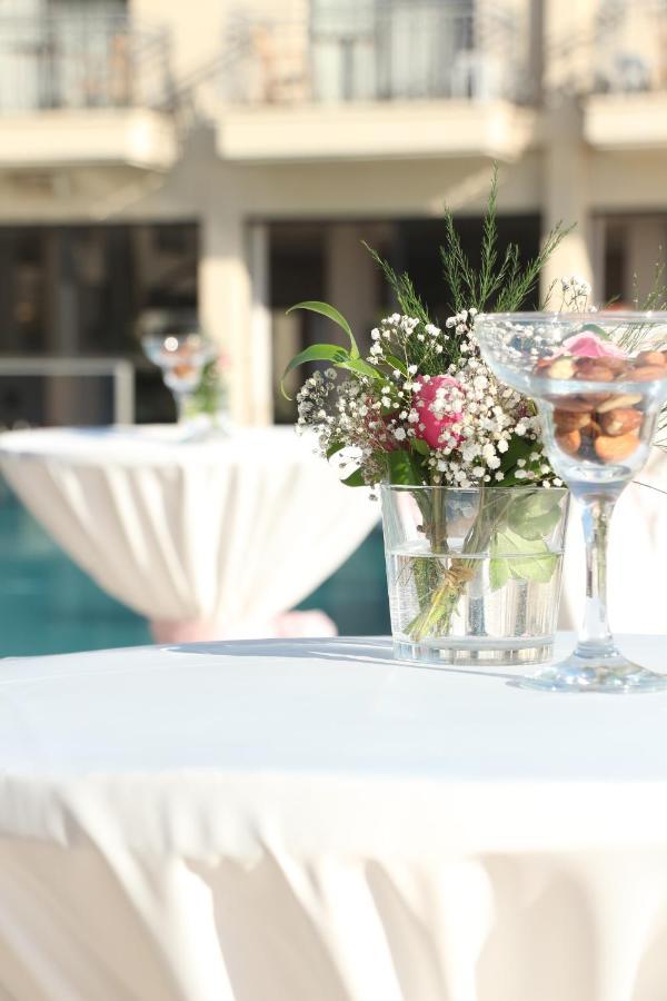 Neopol Hotel Kusadasi Bagian luar foto