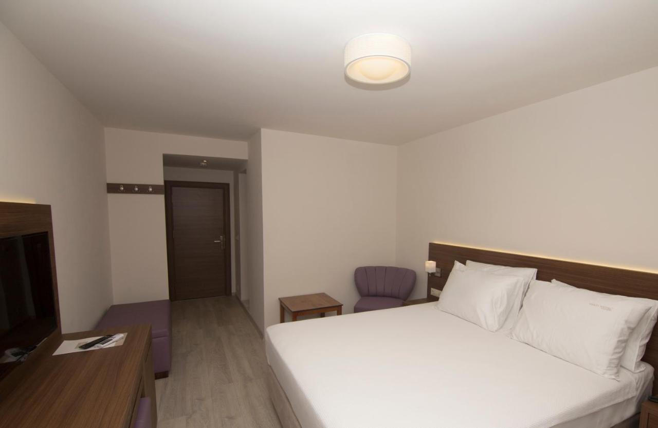 Neopol Hotel Kusadasi Bagian luar foto