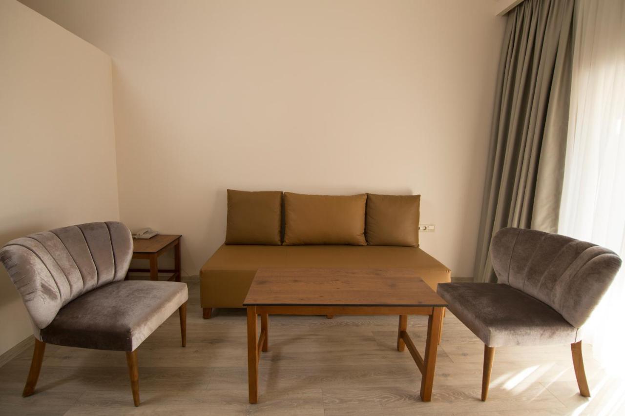 Neopol Hotel Kusadasi Bagian luar foto