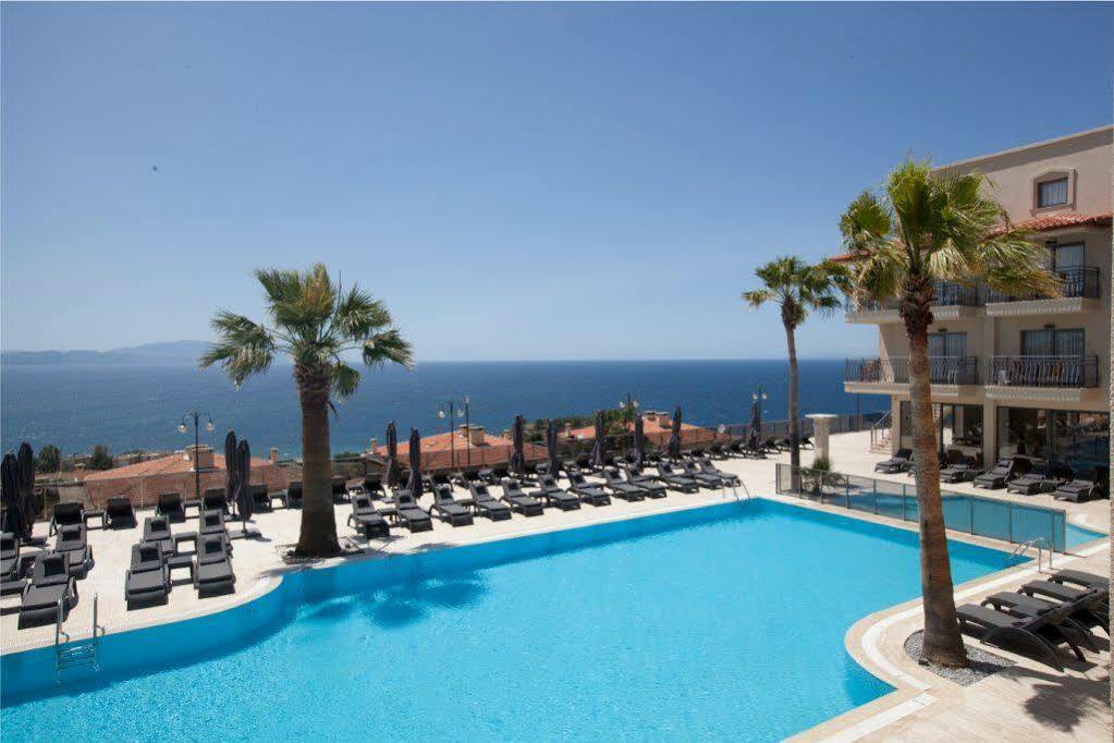 Neopol Hotel Kusadasi Bagian luar foto