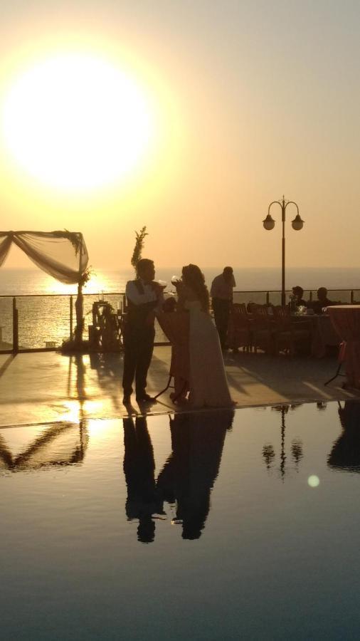Neopol Hotel Kusadasi Bagian luar foto